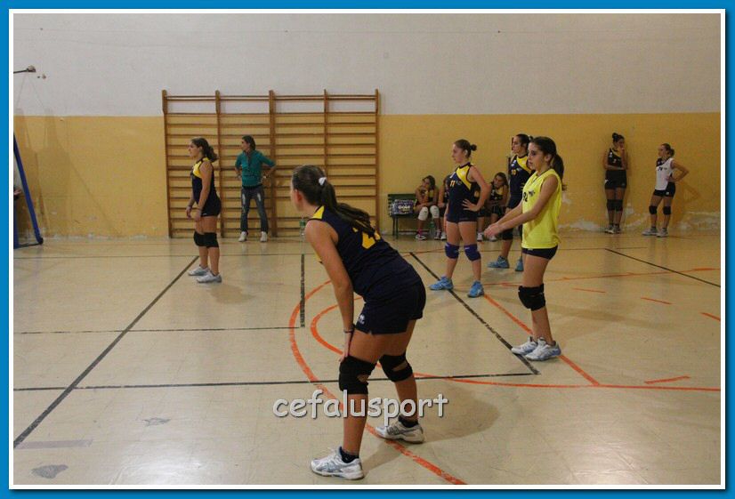 121144 volley 125_tn.jpg